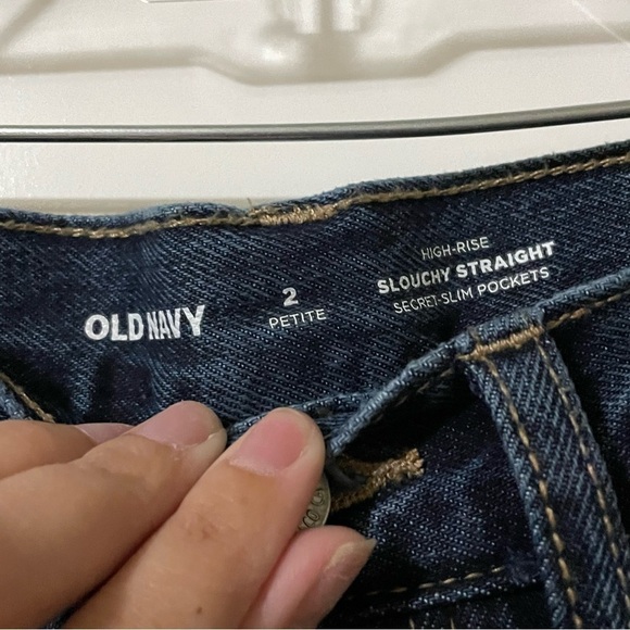 Old Navy NWT Dark Wash Distressed High-Rise Slouchy Straight Jeans - Picture 5 of 11